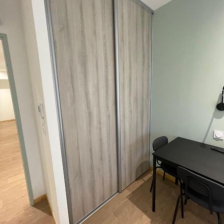 Le Salvador - Appart'Hotel De 18M2 A 44M2 La Talaudiere エクステリア 写真