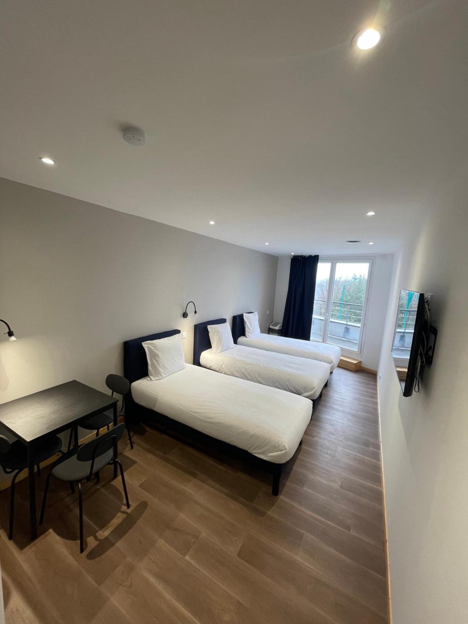 Le Salvador - Appart'Hotel De 18M2 A 44M2 La Talaudiere エクステリア 写真