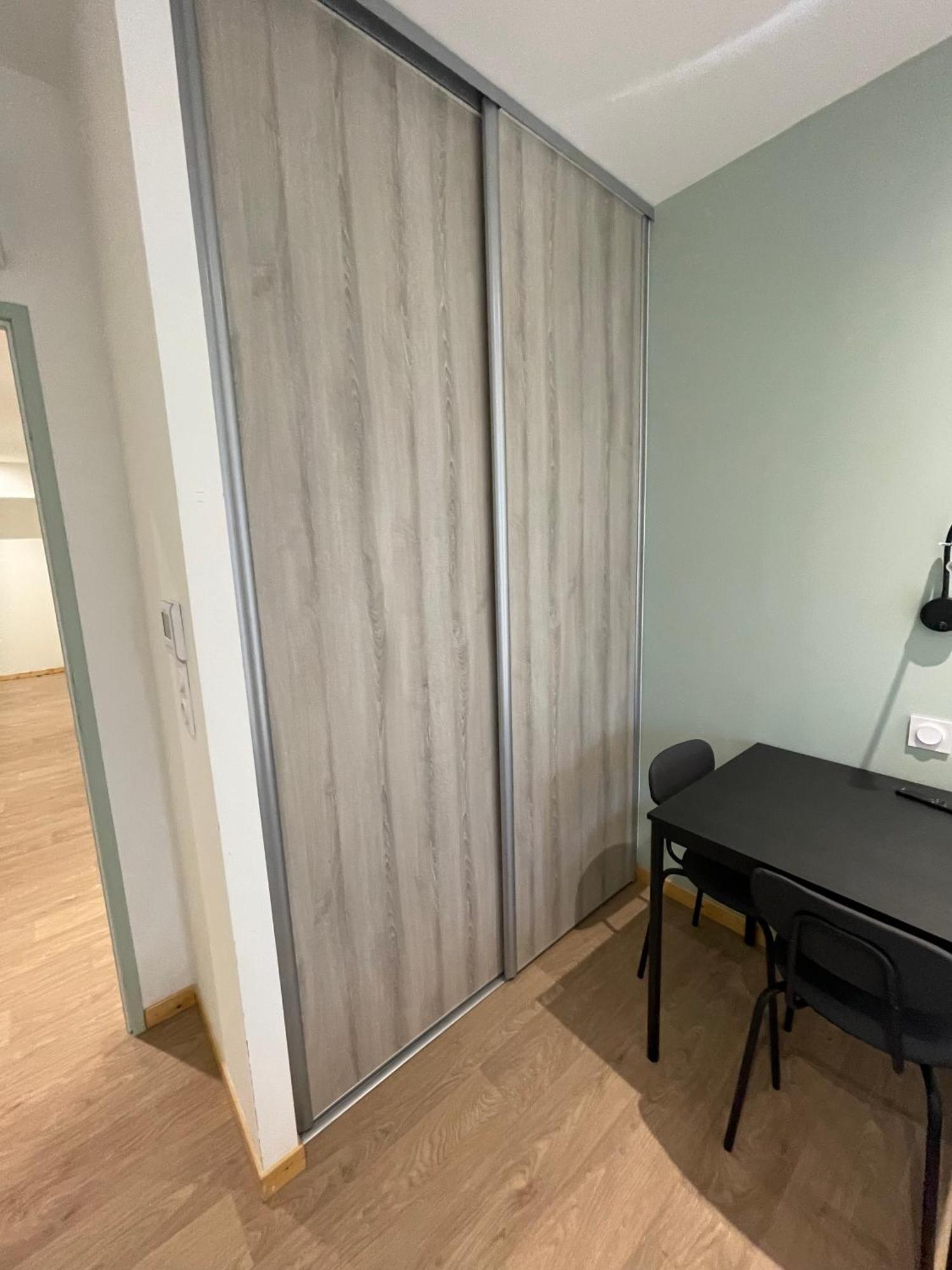 Le Salvador - Appart'Hotel De 18M2 A 44M2 La Talaudiere エクステリア 写真