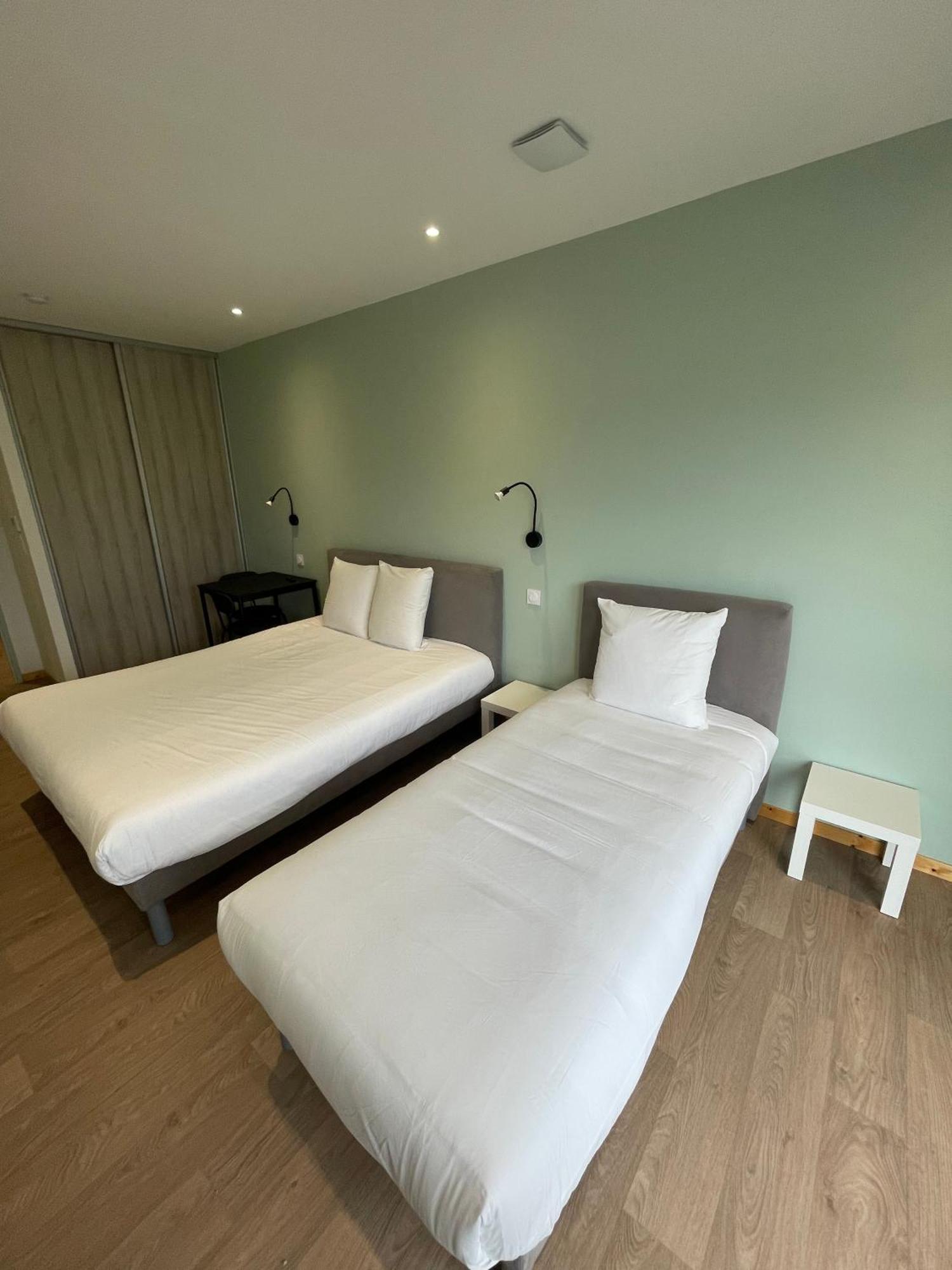 Le Salvador - Appart'Hotel De 18M2 A 44M2 La Talaudiere エクステリア 写真
