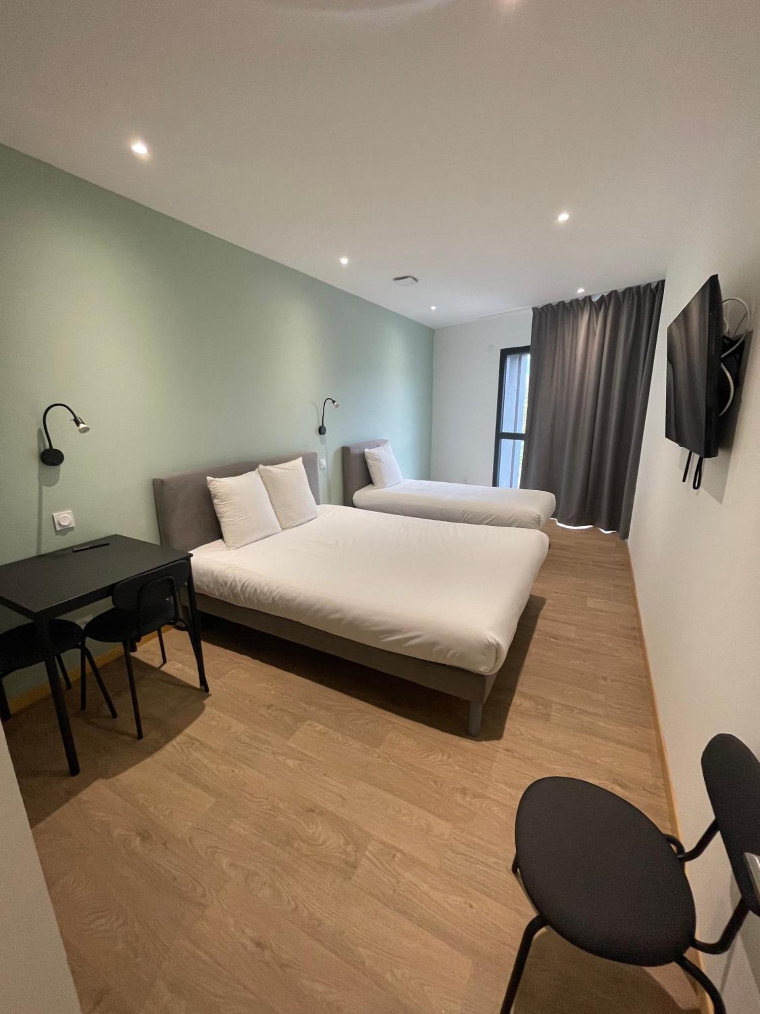 Le Salvador - Appart'Hotel De 18M2 A 44M2 La Talaudiere エクステリア 写真