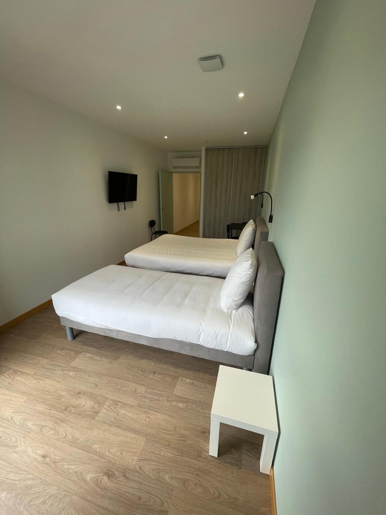 Le Salvador - Appart'Hotel De 18M2 A 44M2 La Talaudiere エクステリア 写真